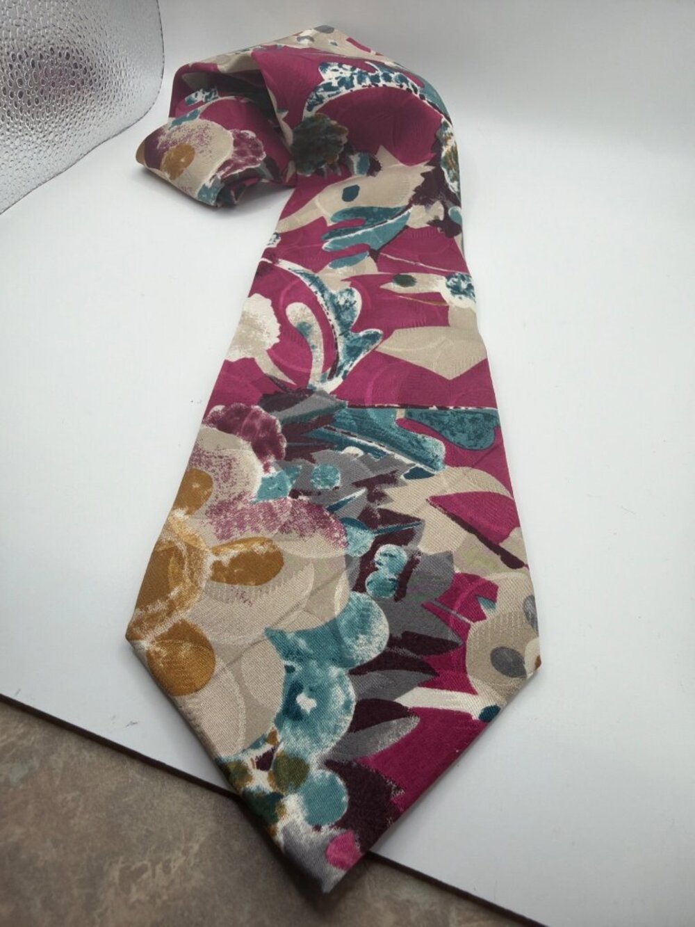 Reflections By Albert Nipon Hand Made Imported Silk Floral Tie Beige Pink Teal G